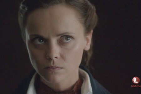 TV Movie Review: “Lizzie Borden Took an...